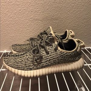 Adidas Yeezy Boost Turtle Dove